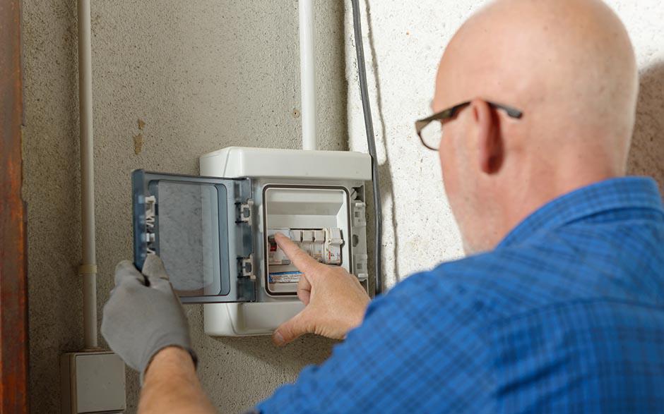 électricien de maintenance Serris